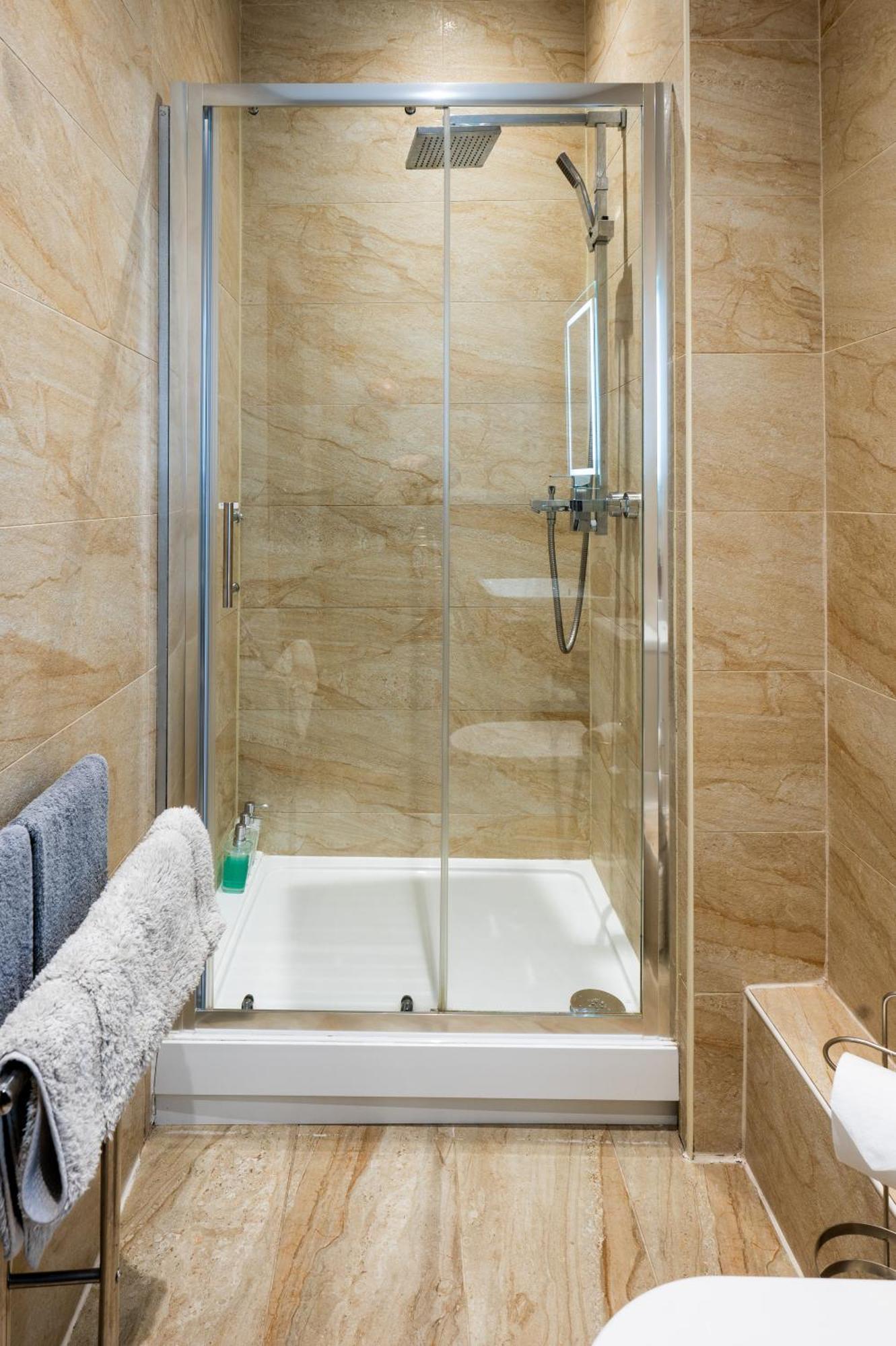 Reef9 - Modern Central Flat, 5 Mins From Beach, Centre And Bournemouth International Centre Esterno foto